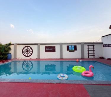 Rau Resort | Sparrow Heaven and Farms