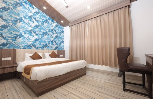 Bareilly Hotel | Sparsh Village Club