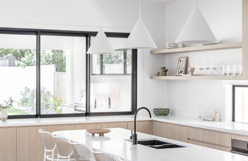 Werri Beach House | Special-till Sept 18* Uma on Werri, Gerringong - Heated pool/spa, beachfront,lux