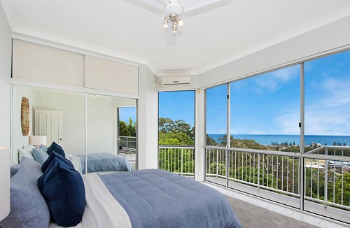 Tugun House | Spectacular Ocean Views - Modern 3 bedroom with Pool