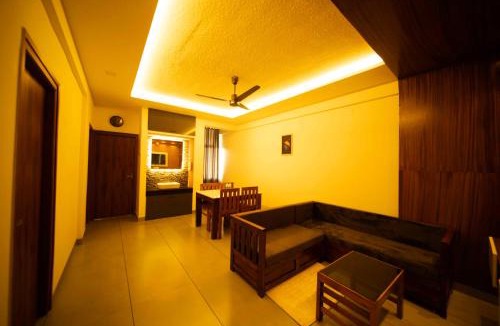 Perintalmanna Hotel | Spezio Luxurious Apartments