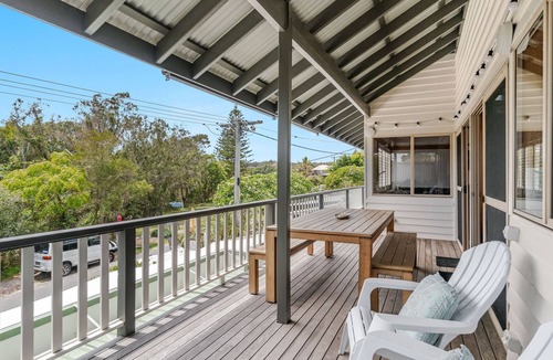 Angourie Apartment | Spookys 6 Angourie - Treetop Oasis Steps from Spooky Beach - Holiday Yamba
