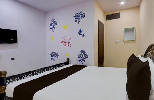 Begumpet Hotel | SPOT ON Hotel Aaraadhya Residency