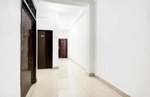 Bilhaur Hotel | SPOT ON S B Hotel