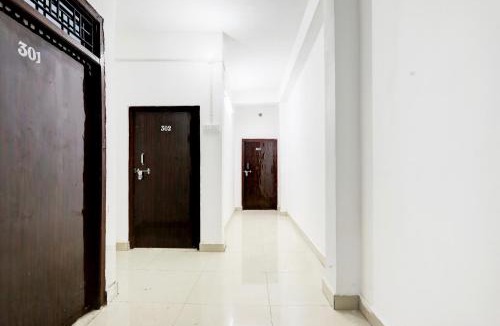Bilhaur Hotel | SPOT ON S B Hotel