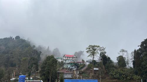 Rishop House | Spring Valley Homestay Rishop