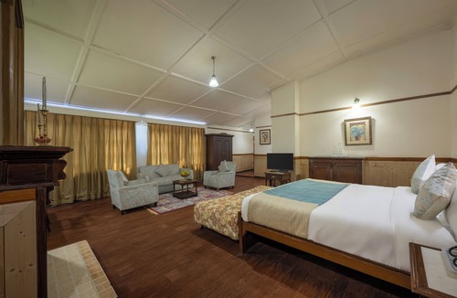 Knollswood Hotel | Springfields - A Heritage Palace Since 1902 by Eastlynn Experiences