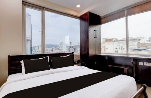 Vijayawada Hotel | SRI ADITI INN