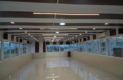 Yellamanchili Hotel | Sri Laxmi Grand Convention