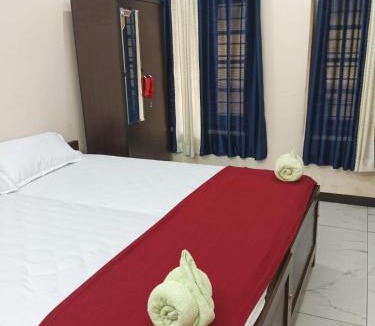 Thiruvananthapuram Hotel | SRI PADMANABHA TOURIST HOME