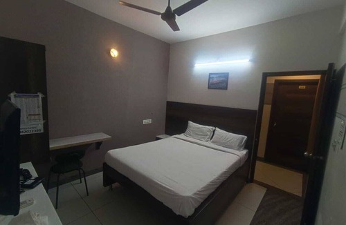 Srirangam Hotel | Sri Renga Inn