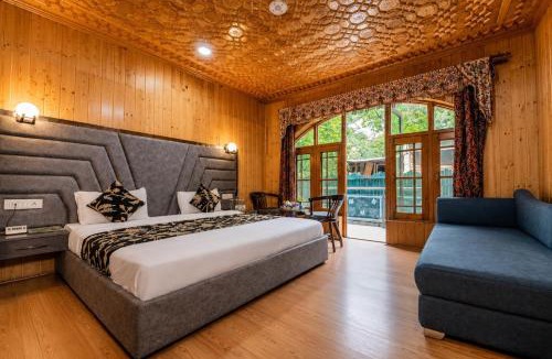 Pahalgam Hotel | Srichan Resorts