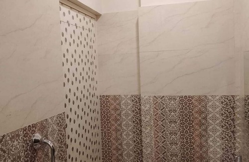 Taltala Apartment | STANDARD DOUBLE BED ROOM WITH ATTACHED BATH, COUPLES ALLOWED