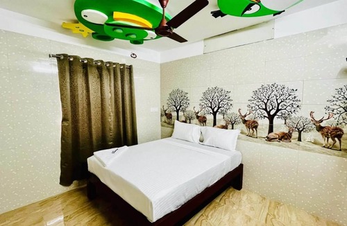 Srirangam Hotel | Star Nivas Srirangam