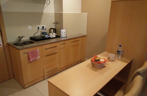 Maradu Hotel | Starlit Suites Kochi