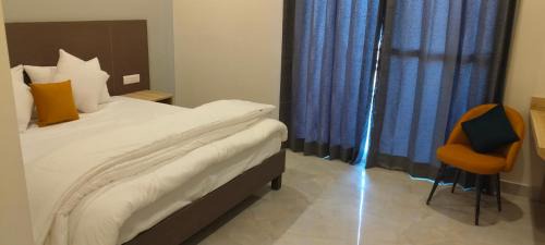 Lansdowne Hotel | Starry Hills Resort