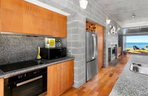 Pearl Beach House | Stay 3 nights, pay 2 this Winter*