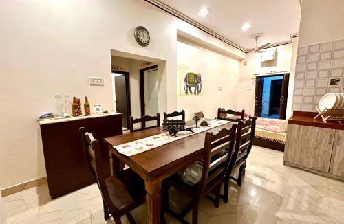Uchiyarda House | Stay Rehwaas - The 2BHK