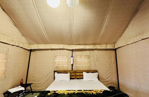 Bhuj Hotel | Stayguru Patgar Tent