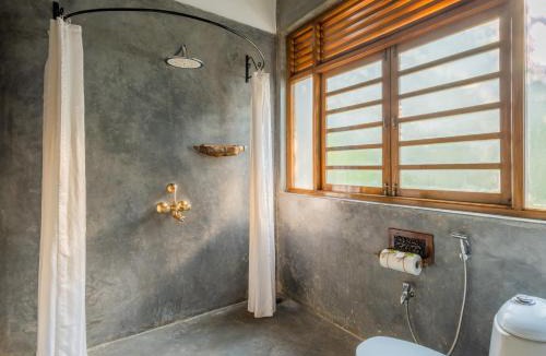 Nerul Villa | Staymaster Bharini 2BR Jet & Swimming Pools & Spa
