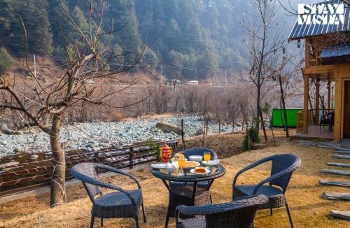 Pahalgam Villa | StayVista at Amanat Riverfront Cottage with BBQ, WiFi