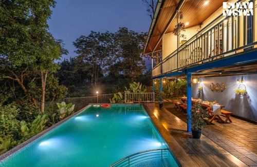 Vellamunda Villa | StayVista at Aradhya Villa with Infinity Pool, Lawn