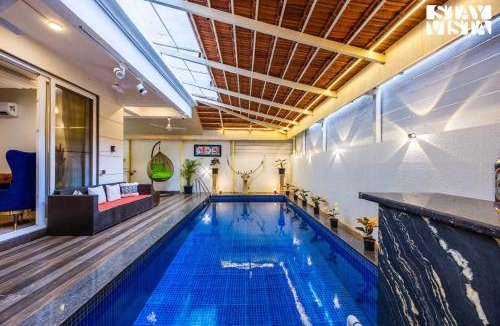 Marra Villa | StayVista at Casa Clarence with Pool and Jacuzzi Villa