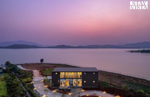 Bhor Villa | StayVista at Crimson Bleu - Bonfire & Pet Friendly