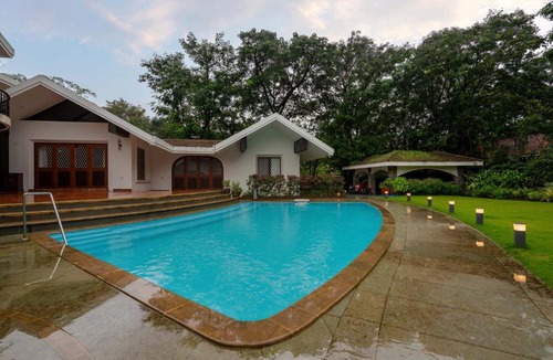 Malavli Villa | StayVista at Gulmohar Gardens with Gazebo, BBQ