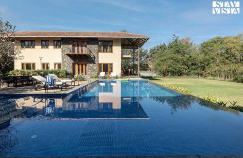 Nashik Villa | StayVista at Hideaway to Heaven - Lawn & Bonfire