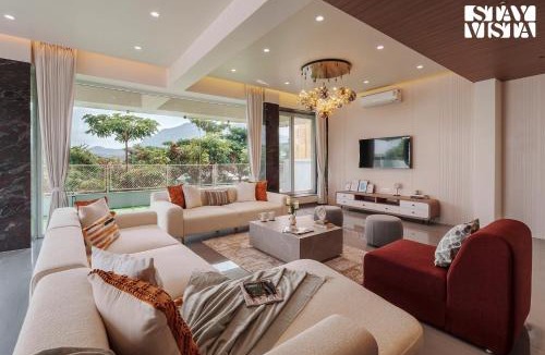 Igatpuri Villa | StayVista at Majestic Whispers with Rooftop Pool