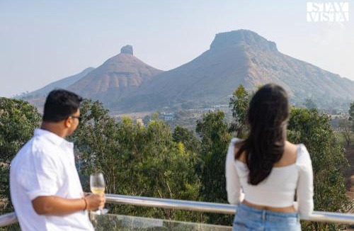 Igatpuri Villa | StayVista at Montara View with Infinity Pool, Dam-Mountain View