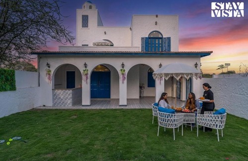 Gurugram Villa | StayVista at Mykonos Villa with Comp Breakfast