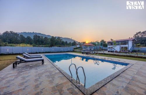 Karjat Villa | StayVista at Red Gable with Pool, Lawn