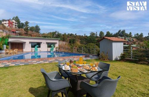Bhilar Villa | StayVista at Shrimant Wada Royal Stay