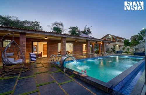 Igatpuri Villa | StayVista at Solmira Haven with Infinity Pool, Bonfire