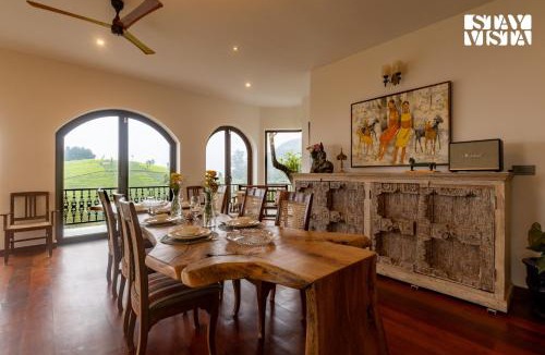Wellington Villa | StayVista at The Hydrangeas with BBQ & Bonfire