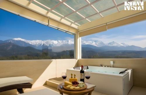 Dharamshala Villa | StayVista at Tirtham Ivory Home with Jacuzzi