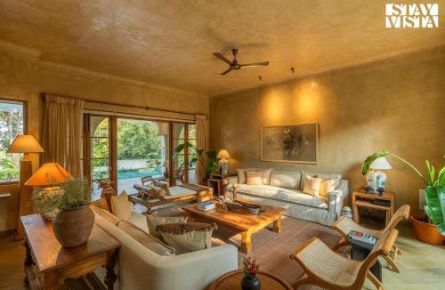 Aradi Socorro Villa | StayVista at Villa Rumjhum - Pool, BBQ & Bonfire