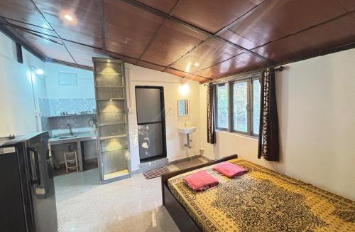 Arambol Apartment | Studio Arambol Escape R-8 by Mukund Sadan Arambol