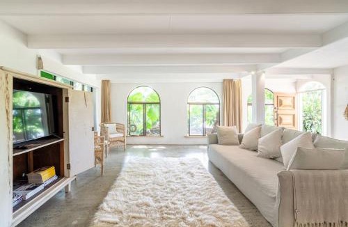 East Ballina Apartment | Studio Birdsong