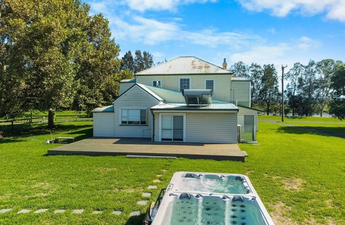 Millers Forest Other | Stunning River View Estate