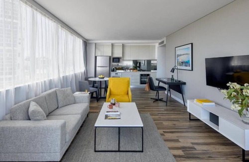 Bondi Junction Apartment | Stylish 2-Bedroom Suite Near Bondi Beach Sydney