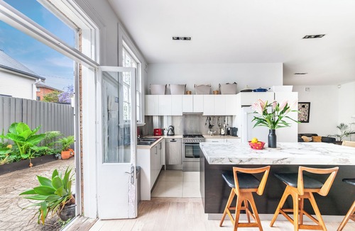 Balmain House | STYLISH BALMAIN HOUSE NEAR CITY & HARBOUR