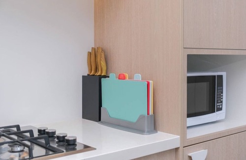 Marrickville Apartment | Stylish Inner-West Marrickville Stay & Parking