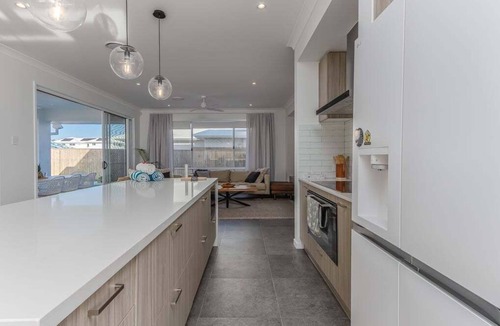 Cudgen House | Sugar Shore Retreat!
