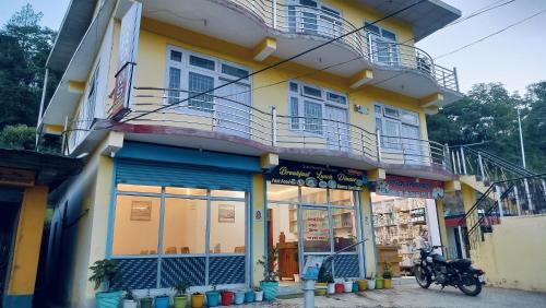 Karsog House | Suket homestay