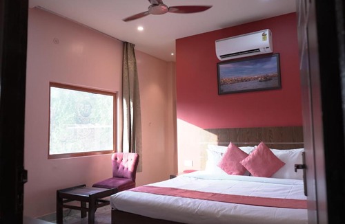 Ayodhya Hotel | Sukhad stay