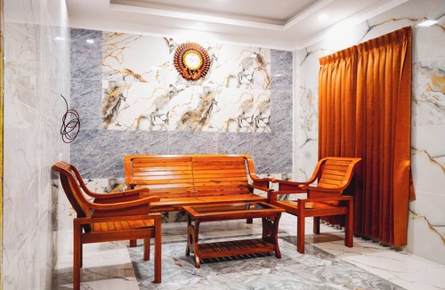 Vallam Hotel | SUMI WHITE HOUSE