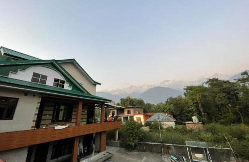 Fatehpur House | Summer valley cottage